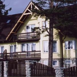 Vila Altwaldorf B&B Vysoke Tatry, hotel din Stará Lesná