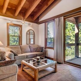 < 1 Mile to Northstar Resort: Getaway w/ Balconies