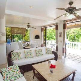 Franky Villa Bukid private way off Diniwid beach road left at SPR building Balabag Boracay Malay Aklan, hotel v Boracayu