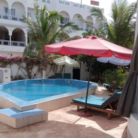 Residence Saint James, hotel in Somone