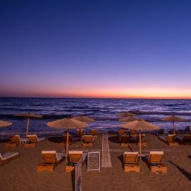 Romantic Palace Beach Apartments, hotel u gradu 'Agios Gordios'