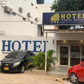 Hotel Raquel Rosado，丰塞卡的飯店