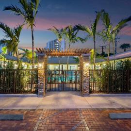 Bermuda Bungalows (Tropical Island Getaway)