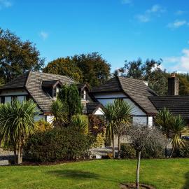 Tudor Lodge, hotel em Laragh