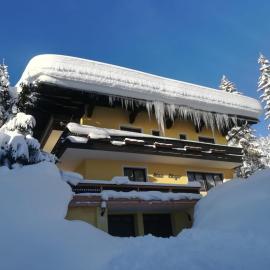 Haus Klager, hotel en Ramsau am Dachstein
