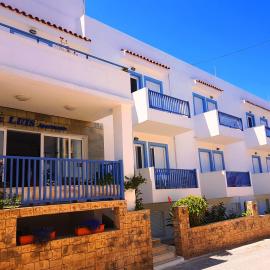 Luis Apartments, viešbutis mieste Masticharis