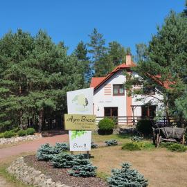 Agro Breza dom z kominkiem 80 metrów od jeziora - sauna, balia ogrodowa, מלון בLipusz