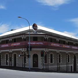 The Grand Hotel Millicent, hotel in Millicent