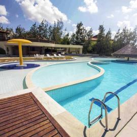 Flat Mobiliado no Condominio Flats Monte Castelo - Gravatá 4B Mod2, hotel in Sairé