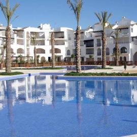 Apartamento en la Torre Golf Resort