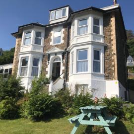 Cairn House - Bed & Breakfast, hotel in Ilfracombe