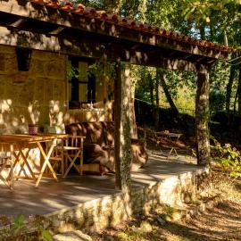 Forest House casinha do Carvalhal, hotel in Vila Nova de Cerveira