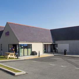 Canolfan Y Fron, hotel v destinaci Caernarfon