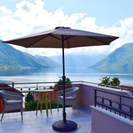Apartmani BOBO, hotel in Kotor