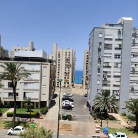 Migdal Luxury Suites Netanya J29، فندق في نتانيا