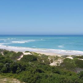The Sparrow's Nest Beach-Front Self-catering, hotel in Jeffreys Bay