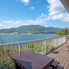 Viesnīca Sen Guesthouse pilsētā Šodošima