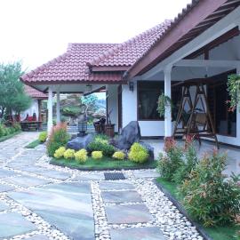 Marry Ind Gunung Kawi Guest House Malang, hotel Bumirejo városában