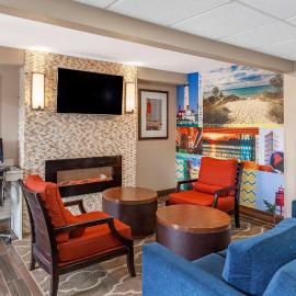 Clarion Pointe Racine - Mount Pleasant, khách sạn ở Racine