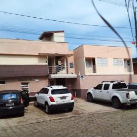 Apartamento Cond. Privê em Caiobá 2 quadras da beira mar próximo ao Restaurante Casa do Camarão