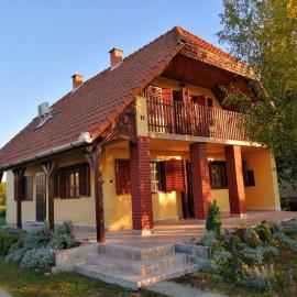 Akácvirág Vendégház, hotel a Sarud