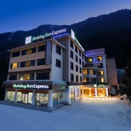 Holiday Inn Express Jiuzhaigou, hotell i Jiuzhaigou
