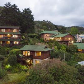Big Tree House Lodge, khách sạn ở Knysna