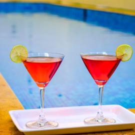 De Lagom Comforts , Comfortable Rooms with Pool & Breakfast - Near Anjuna Beach, отель в Анжуне