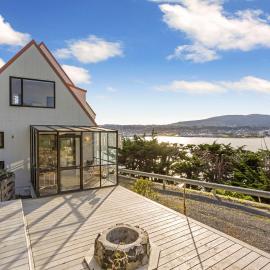 Harbour Views, hotel in Dunedin