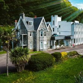 The Lodge on the Loch by OYO, hotel sa Onich