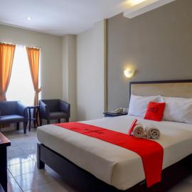 RedDoorz Jalan Sriwijaya near Polda Jateng