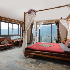 Mega View Homestay, hotel in Sapa