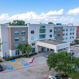 Holiday Inn Express & Suites Arlington North – Stadium Area by IHG, hotel en Arlington