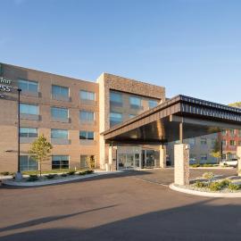 Holiday Inn Express & Suites - Kalamazoo West by IHG, viešbutis mieste Kalamazu