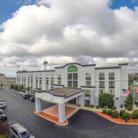Wingate by Wyndham Erie, hotell i Erie