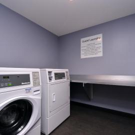 Holiday Inn & Suites Farmington Hills - Detroit NW by IHG