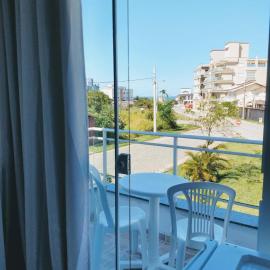 Residencial Dona Duda, hotel in Bombinhas
