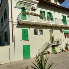 Gorizia में, होटल Gorizia vacanze appartamento in villa con parcheggio