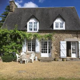 La Chaumière, hotel a Sourdeval