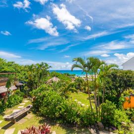 Red Garden Resort, hotel i Eluan