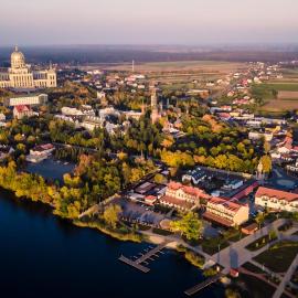 Hotel Stara Gorzelnia, готель у місті Ліхень-Старий