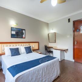 Rede Andrade Piratininga, hotel sa São Paulo