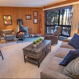 Peak 8 Village Getaway Condo: On Shuttle Route