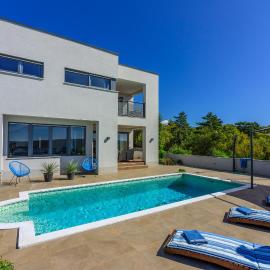 Villa Legara