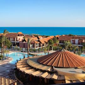 ROBINSON Cyprus, hotel u gradu Alaminos