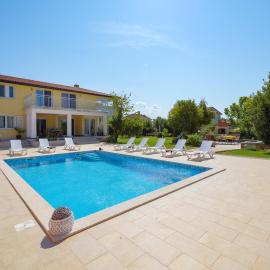 Villa Anica
