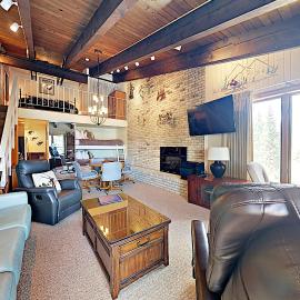 Timberline Condominums Studio Loft Standard Unit 301
