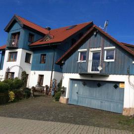 Ferienwohnung Stirnbergblick, hotel a Ehrenberg