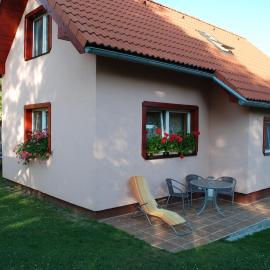 Aniel Privat, hotell i Bobrovec