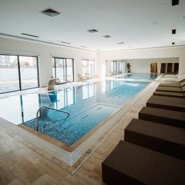 Hotel Barcode Wellness & Spa โรงแรมในซอมโบร์